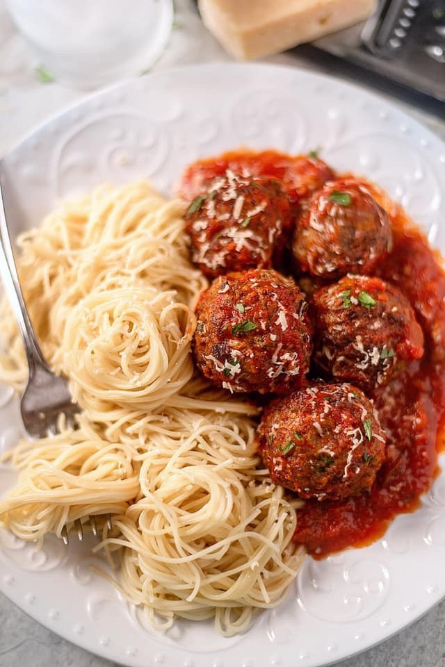 Spaghetti and Meatballs recipe - Coop Can Cook