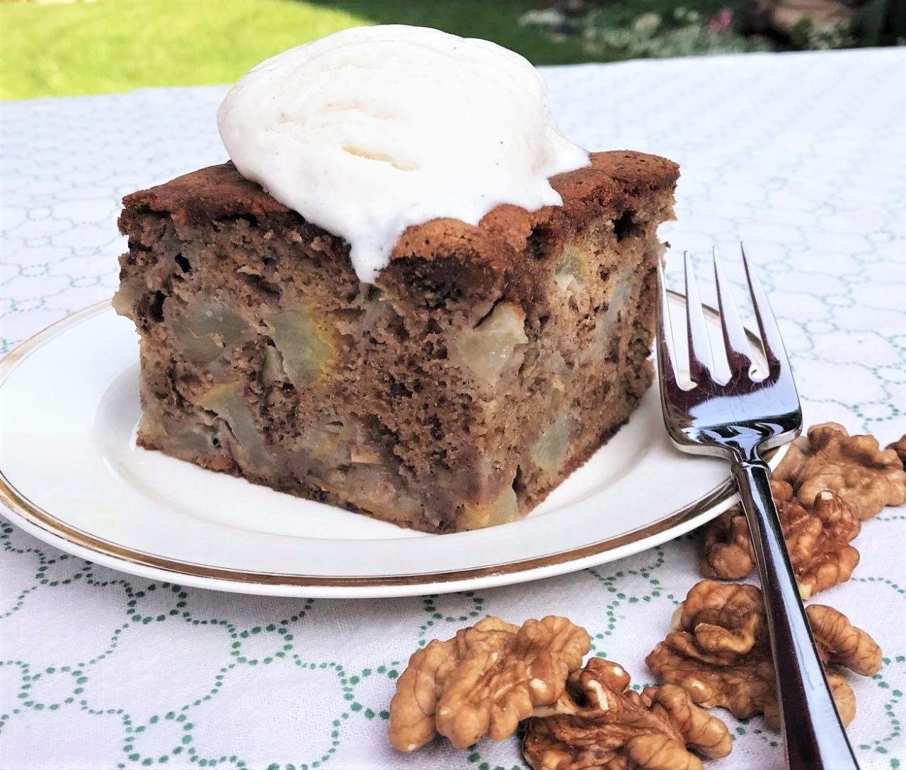 Pear and Walnut Cake Recipe