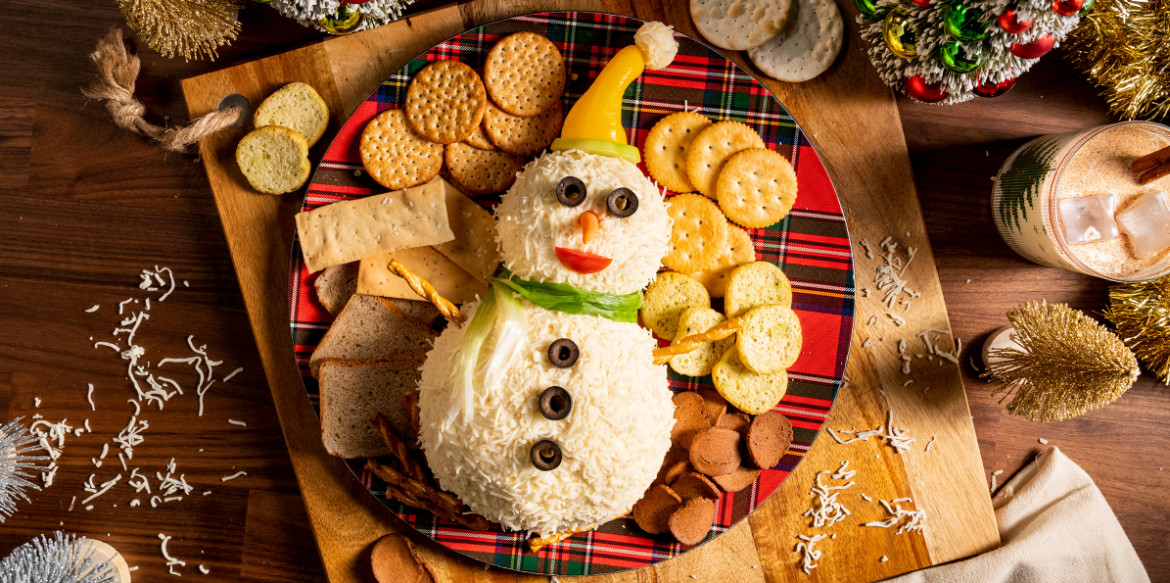 Snowman Cheeseball