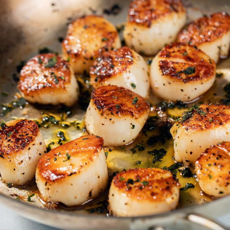 How to make Shrimp and scallops with garlic and basil